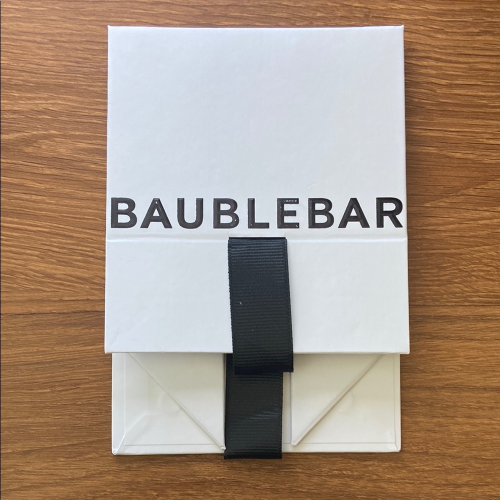 BaubleBar White and Black Gift Box NWT